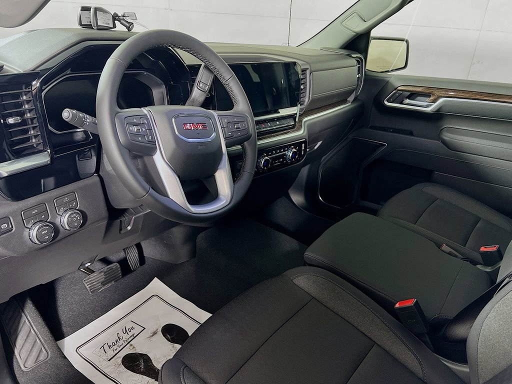 New 2026 GMC Sierra 1500 Elevation image 9
