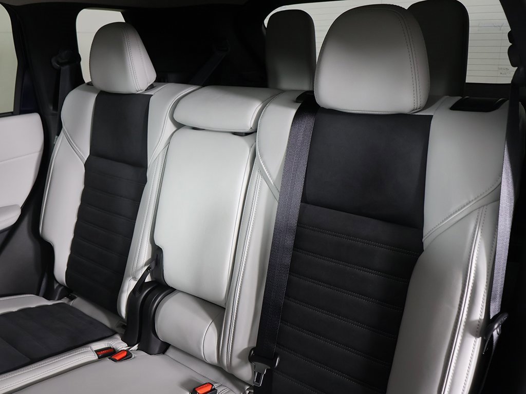 New 2025 Mitsubishi Outlander SE image 36