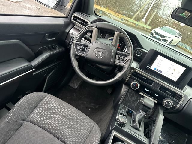 Used 2025 Toyota 4Runner SR5 image 19