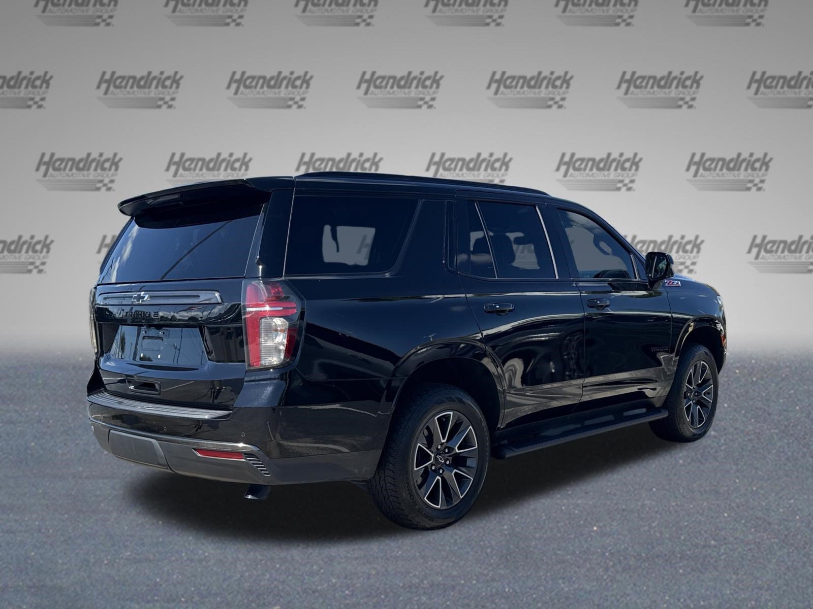 Used 2022 Chevrolet Tahoe Z71 w/ Z71 Off-Road Package AWD/4WD image 10