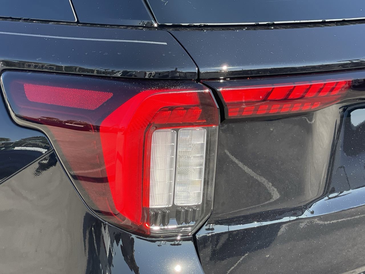 New 2026 Ford Explorer ST w/ Sun And Sound Package image 7