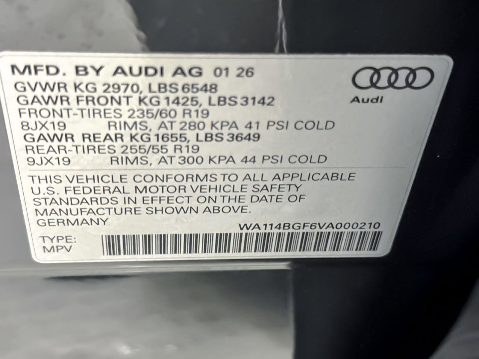 New 2027 Audi Q6 e-tron Premium AWD/4WD image 28