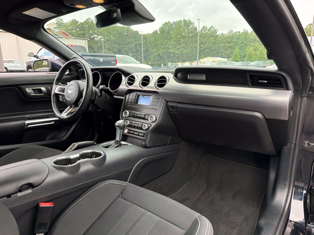 Used 2021 Ford Mustang GT RWD image 9