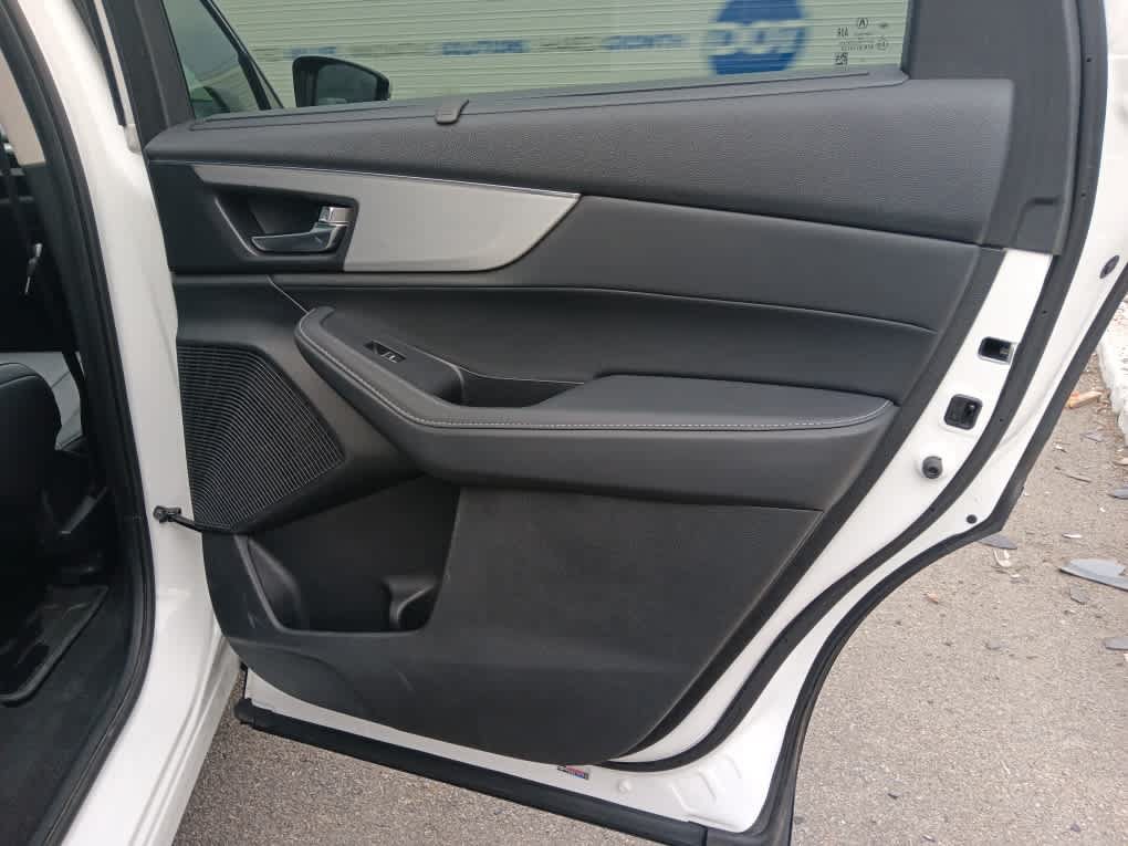 Used 2023 Acura MDX SH-AWD w/ Technology Package image 36
