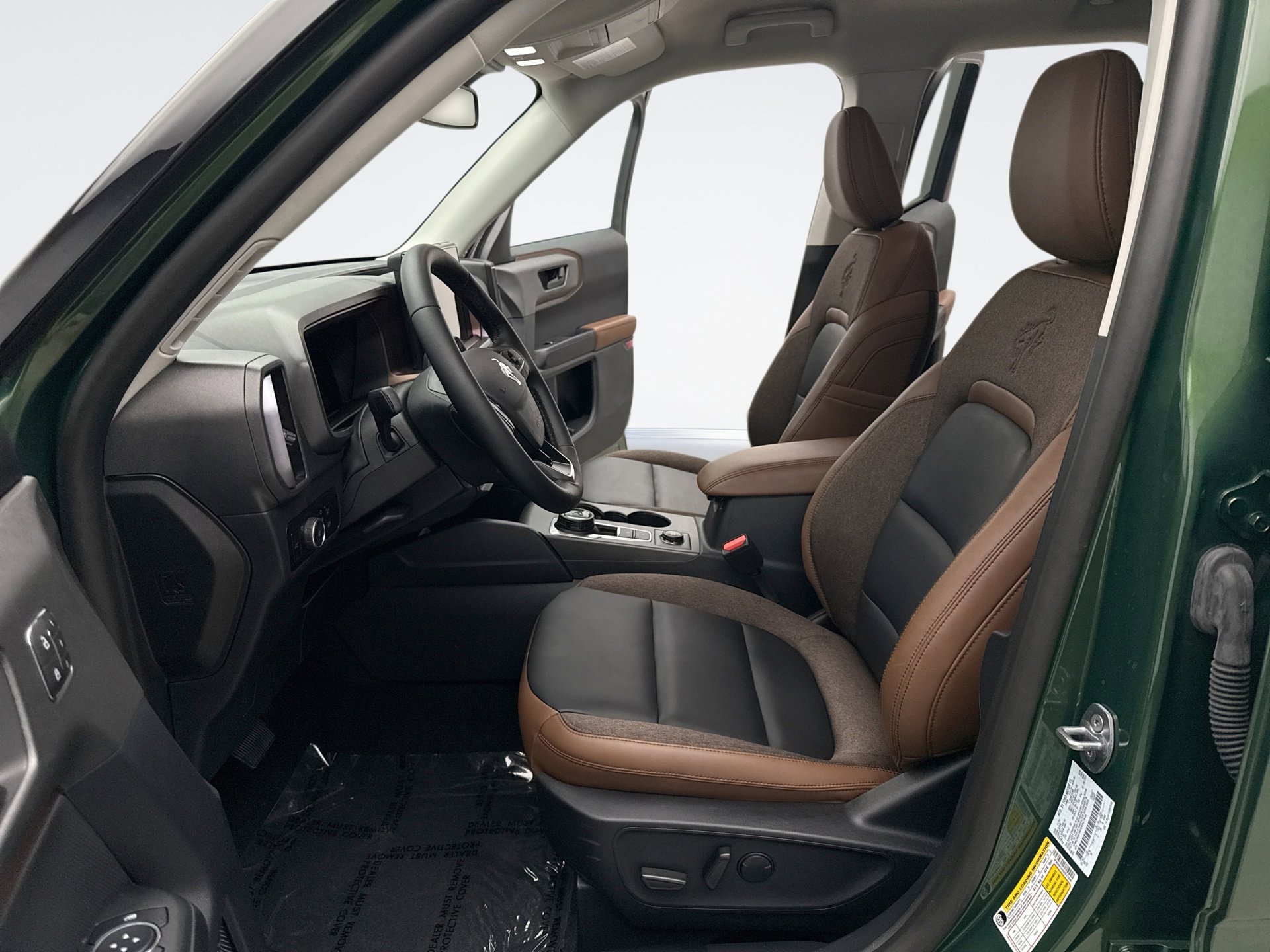 Used 2025 Ford Bronco Sport Outer Banks w/ Outer Banks Tech Package+ image 11