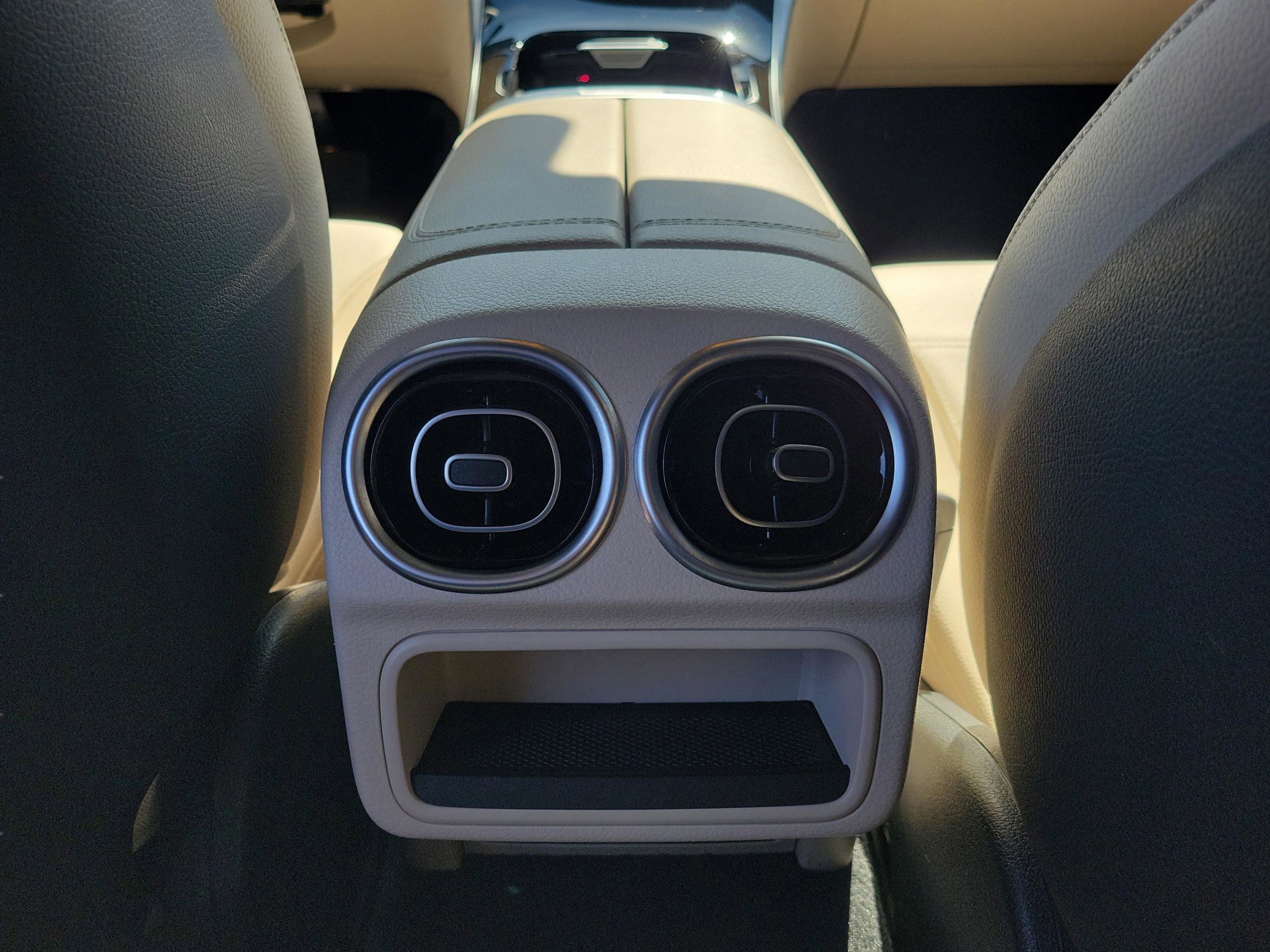 Certified 2023 Mercedes-Benz C 300 Sedan image 10