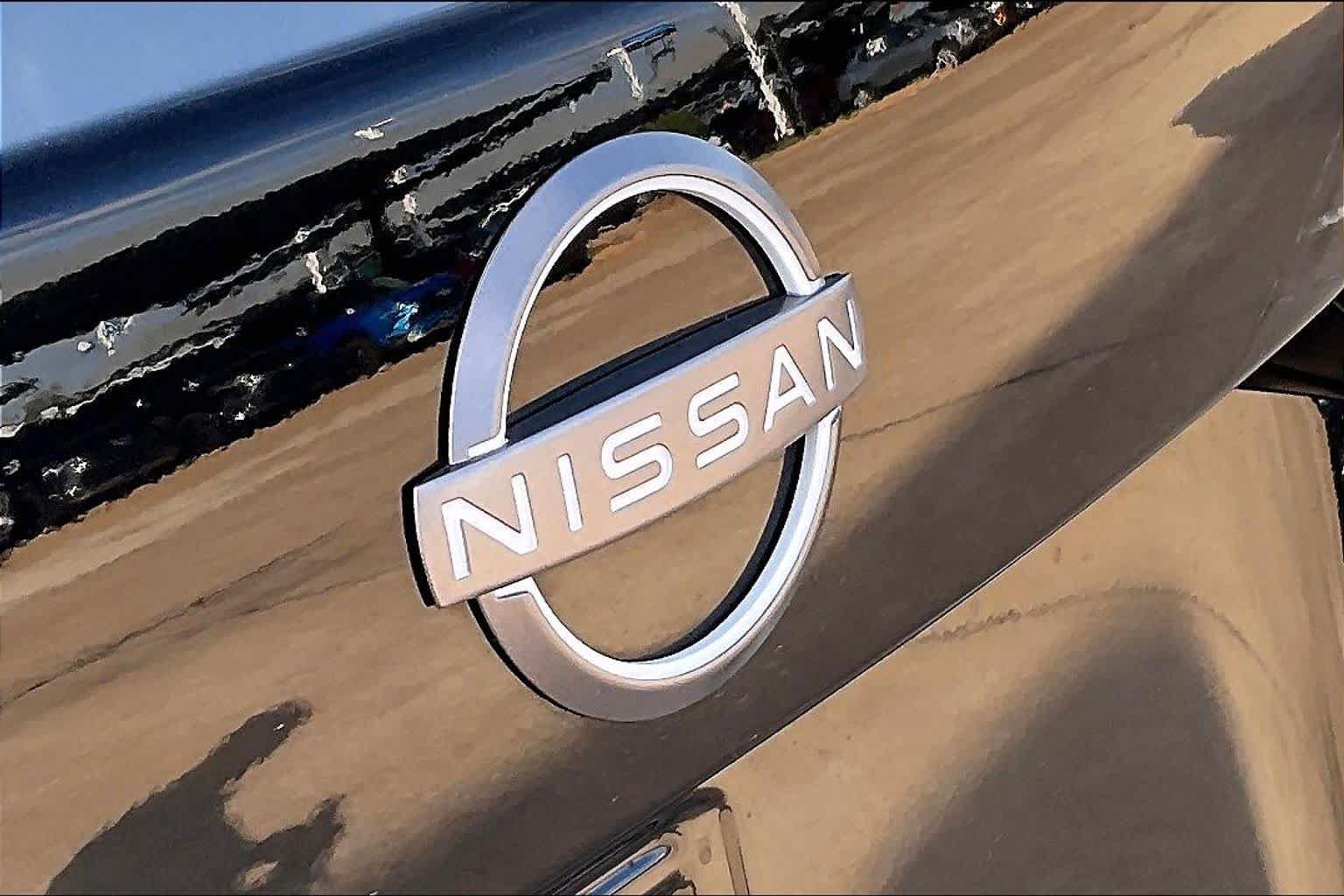 Used 2025 Nissan Sentra SV FWD image 29
