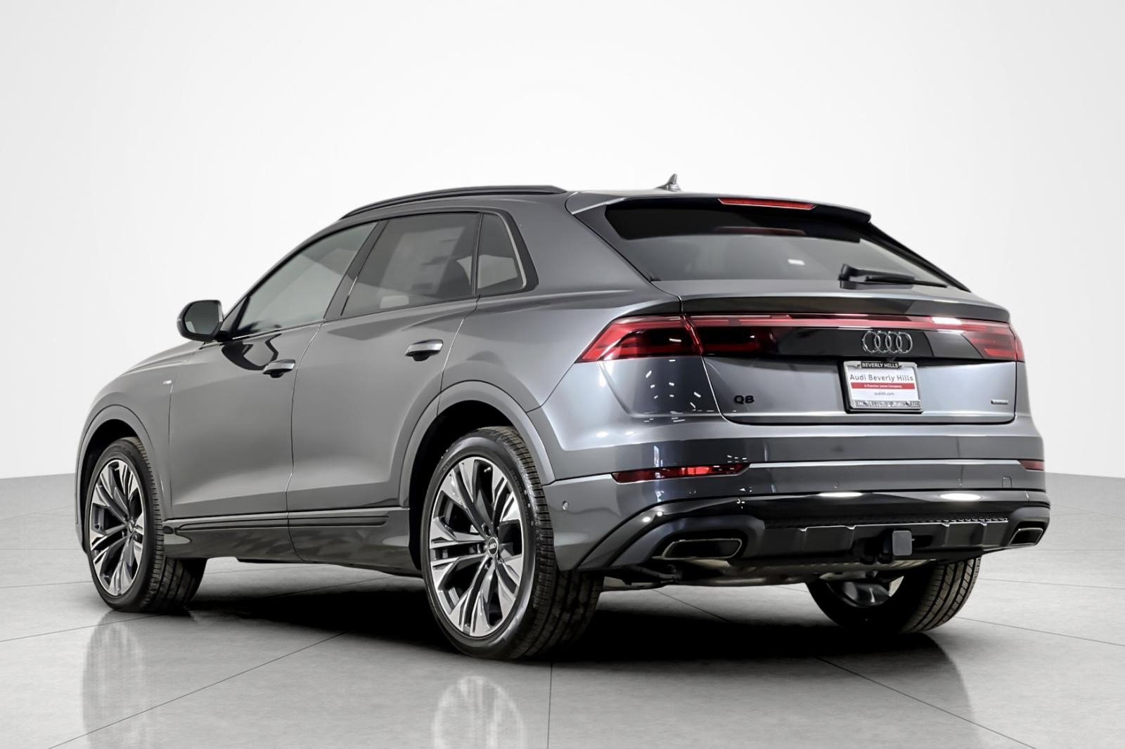 New 2026 Audi Q8 Premium Plus AWD/4WD image 4