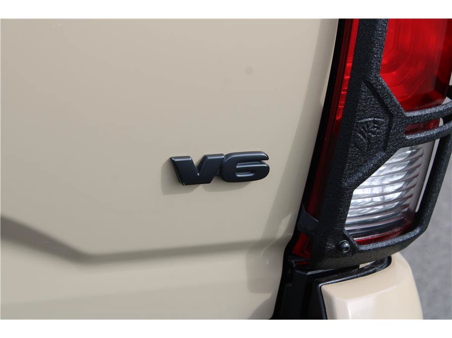 Used 2019 Toyota Tacoma TRD Sport w/ Exterior Package AWD/4WD image 38