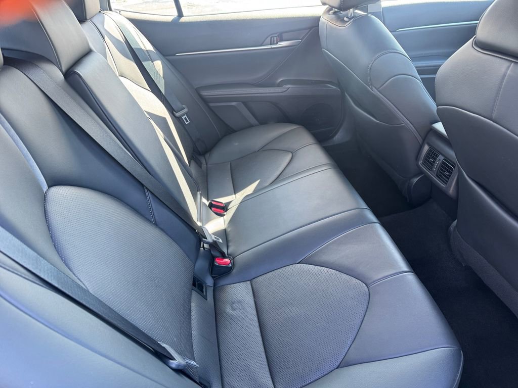 Used 2023 Toyota Camry XSE image 19