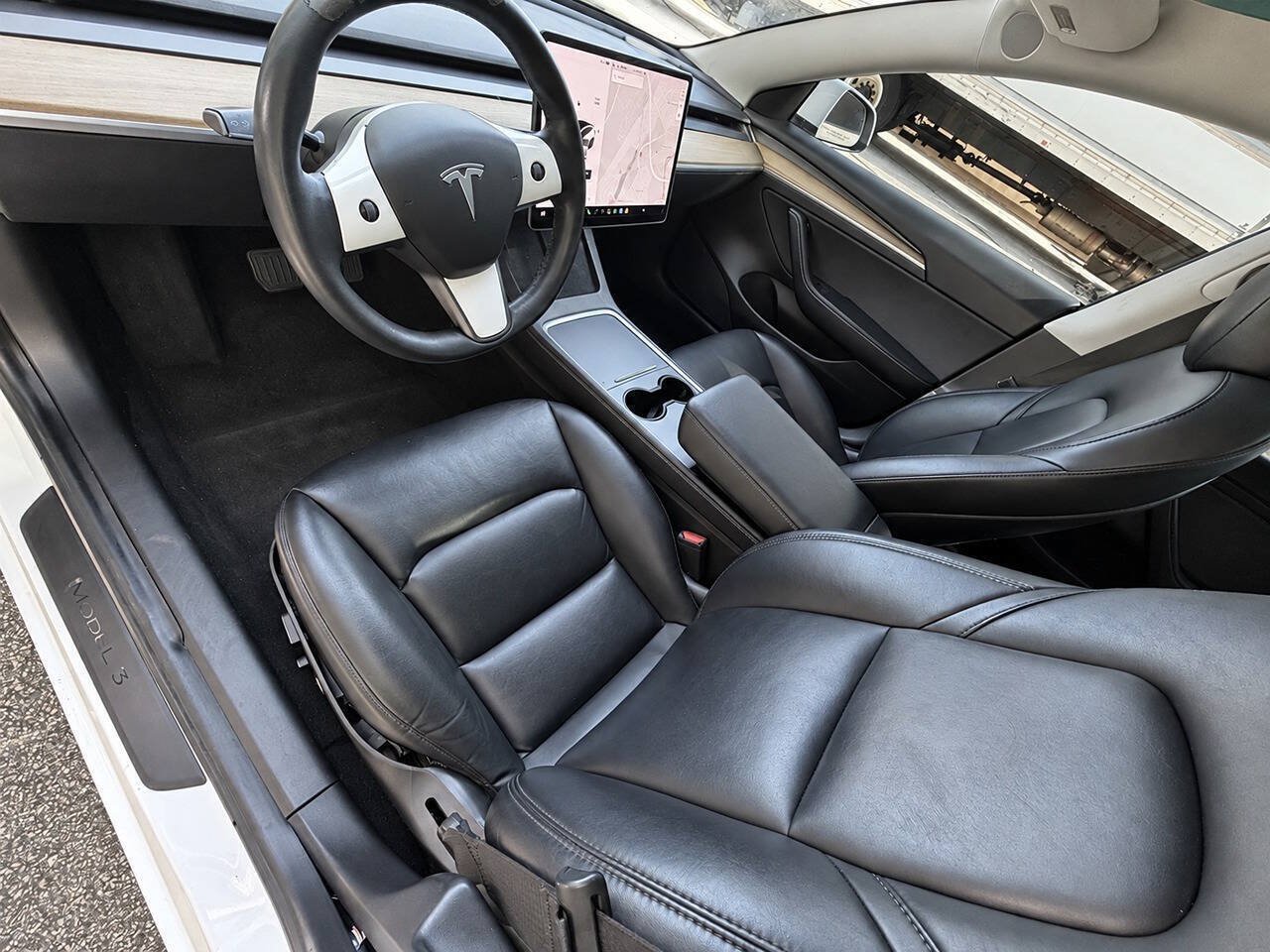 Used 2021 Tesla Model 3 Standard Range Plus RWD image 18