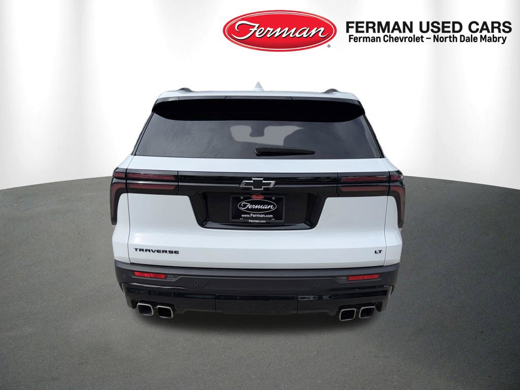 Used 2024 Chevrolet Traverse LT w/ Midnight/Sport Edition FWD image 10