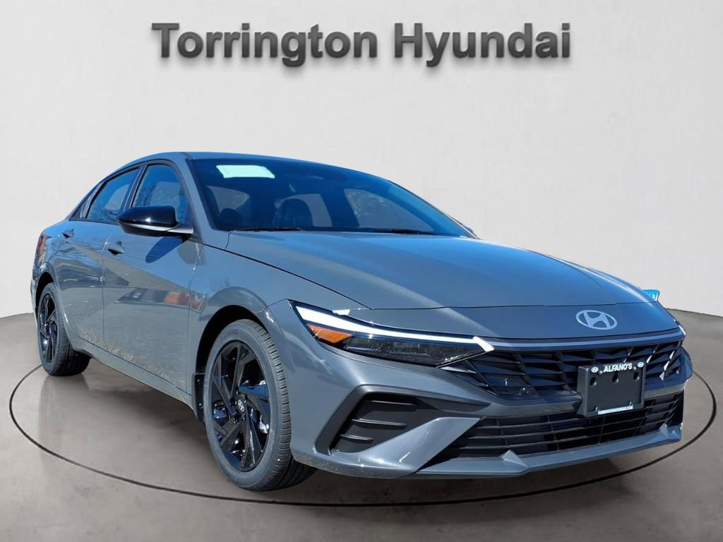 New 2026 Hyundai Elantra Sport image 1