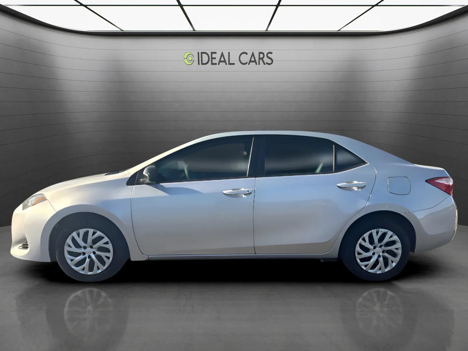Used 2019 Toyota Corolla LE FWD image 9