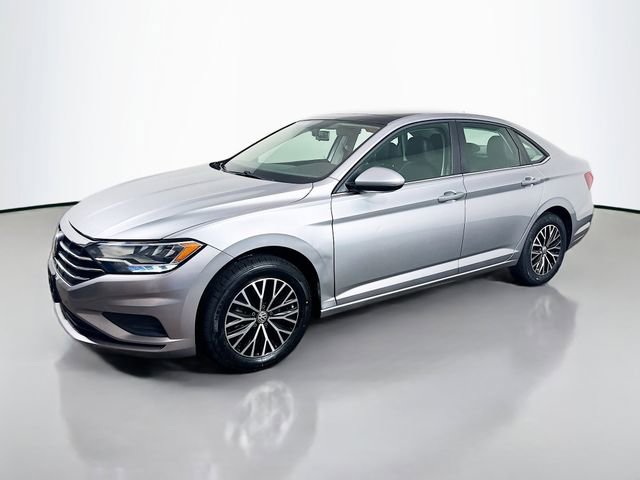 Used 2020 Volkswagen Jetta SE image 3