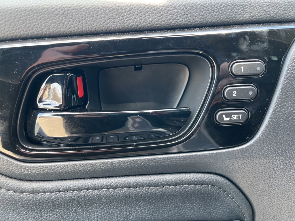 Certified 2026 Honda Odyssey Elite image 12