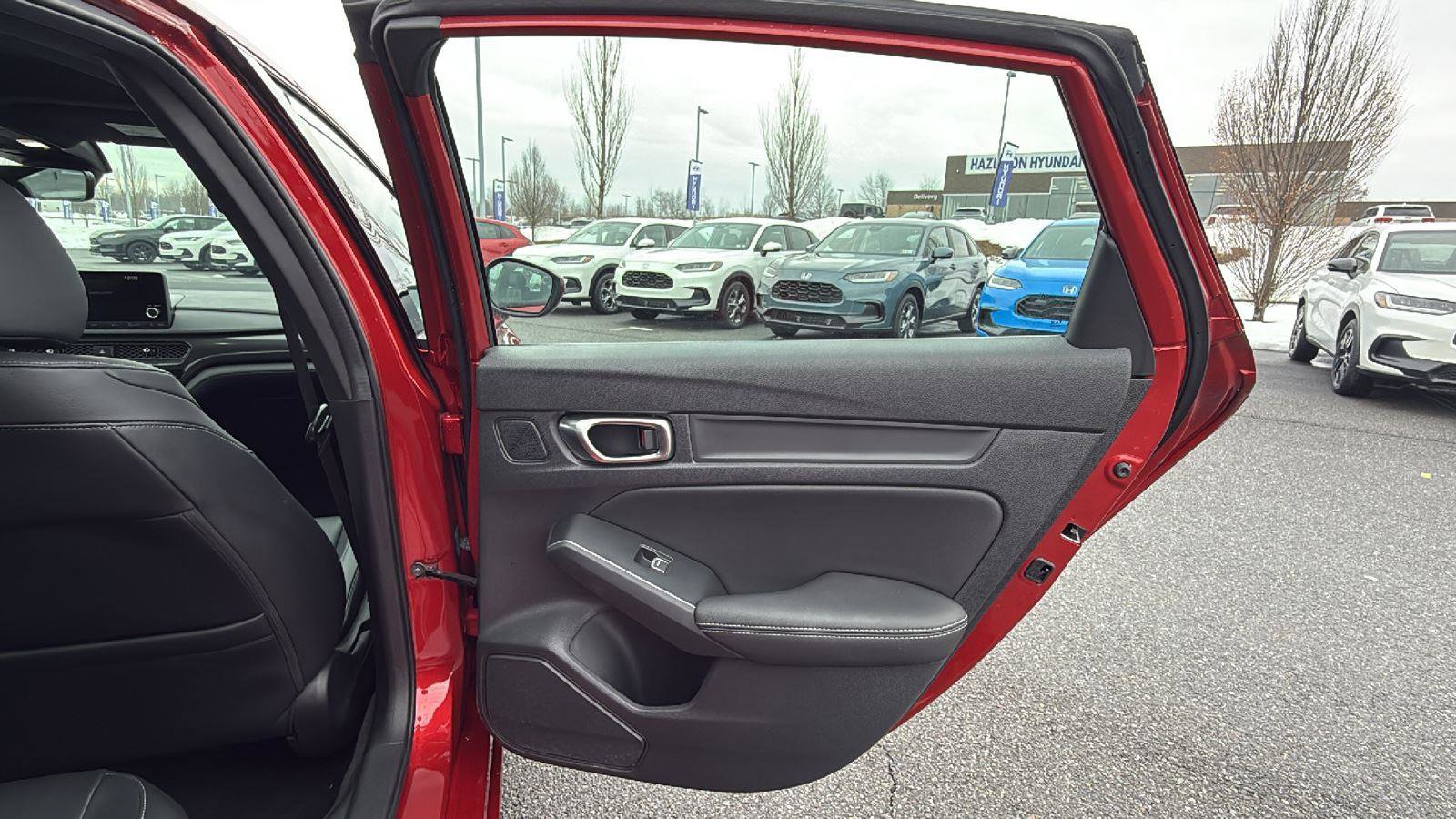 Used 2023 Acura Integra A-Spec image 17