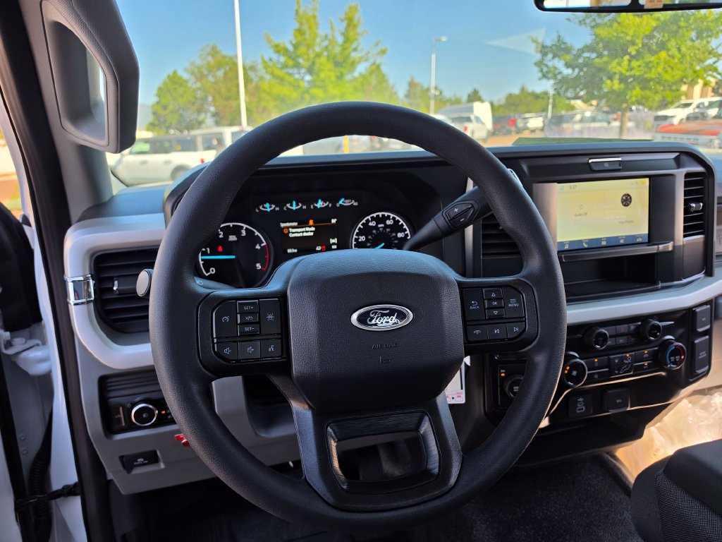New 2026 Ford F550 4x4 Regular Cab Super Duty image 23
