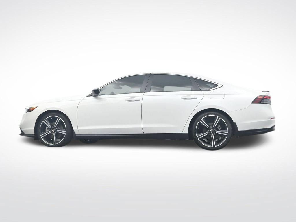 Used 2024 Honda Accord Sport image 29
