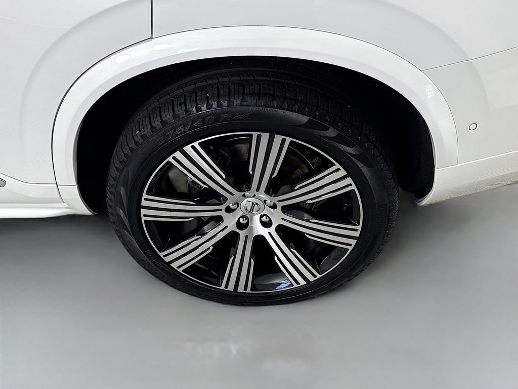 Used 2024 Volvo XC90 T8 Plus w/ Protection Package Premier AWD/4WD image 31