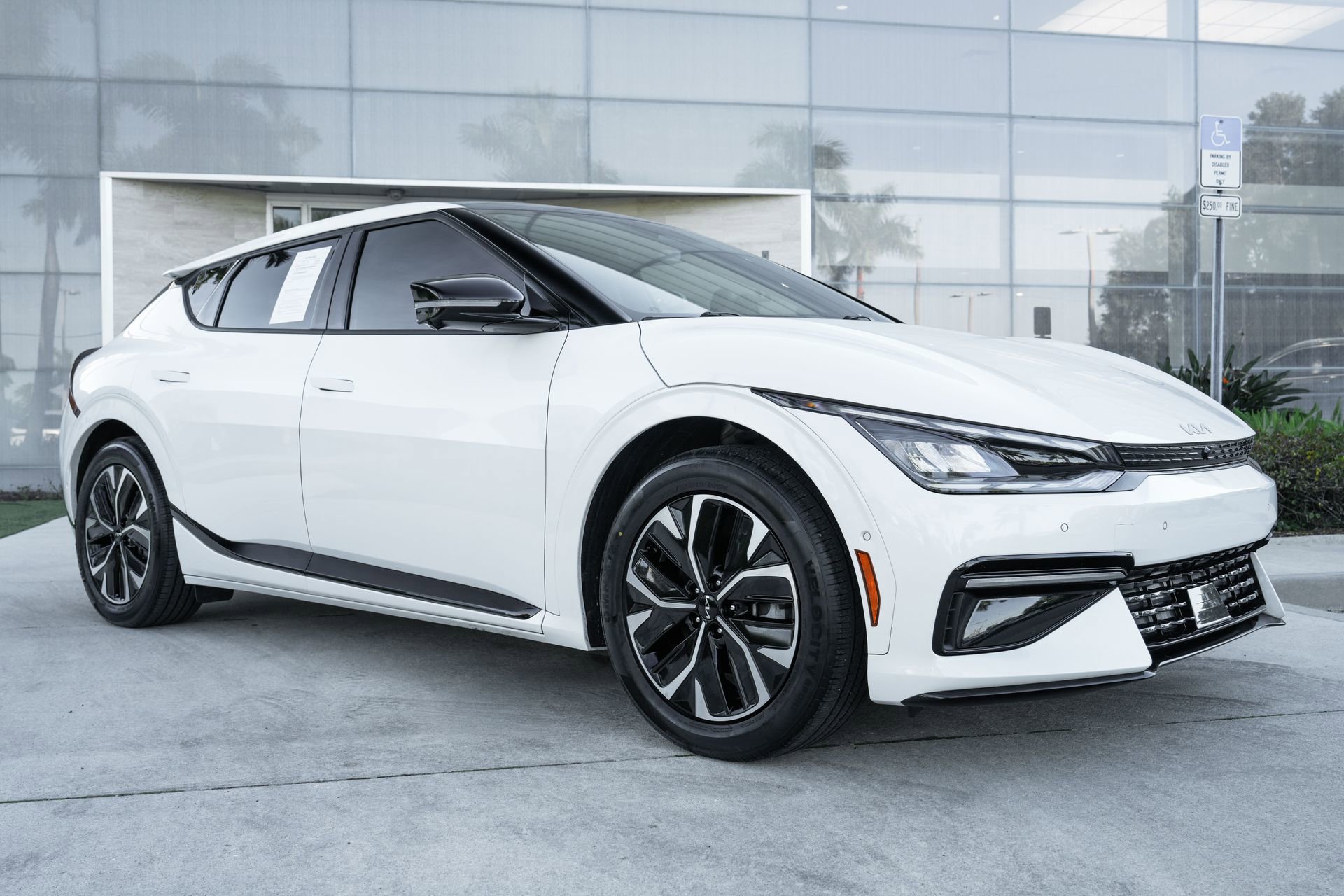 Used 2023 Kia EV6 GT-Line image 3