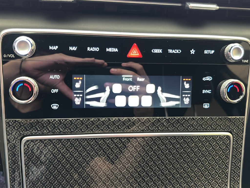 New 2026 Genesis GV80 3.5T e-SC AWD/4WD image 30