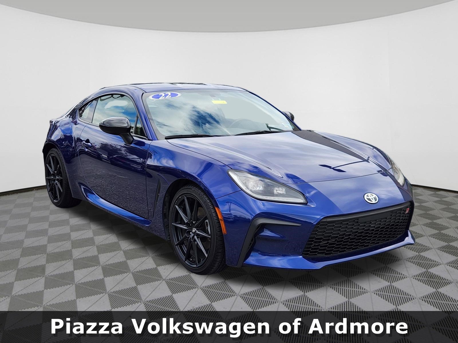 Used 2022 Toyota GR86 Premium RWD image 1
