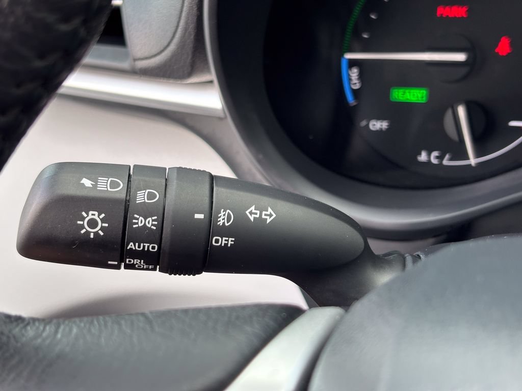 Certified 2026 Toyota Sienna XLE FWD image 29