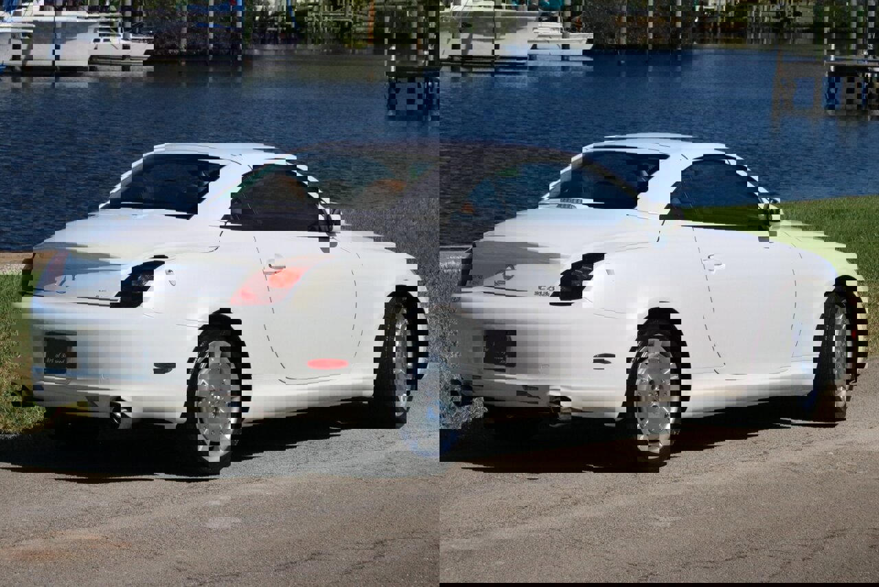 Used 2005 Lexus SC 430 Convertible image 3