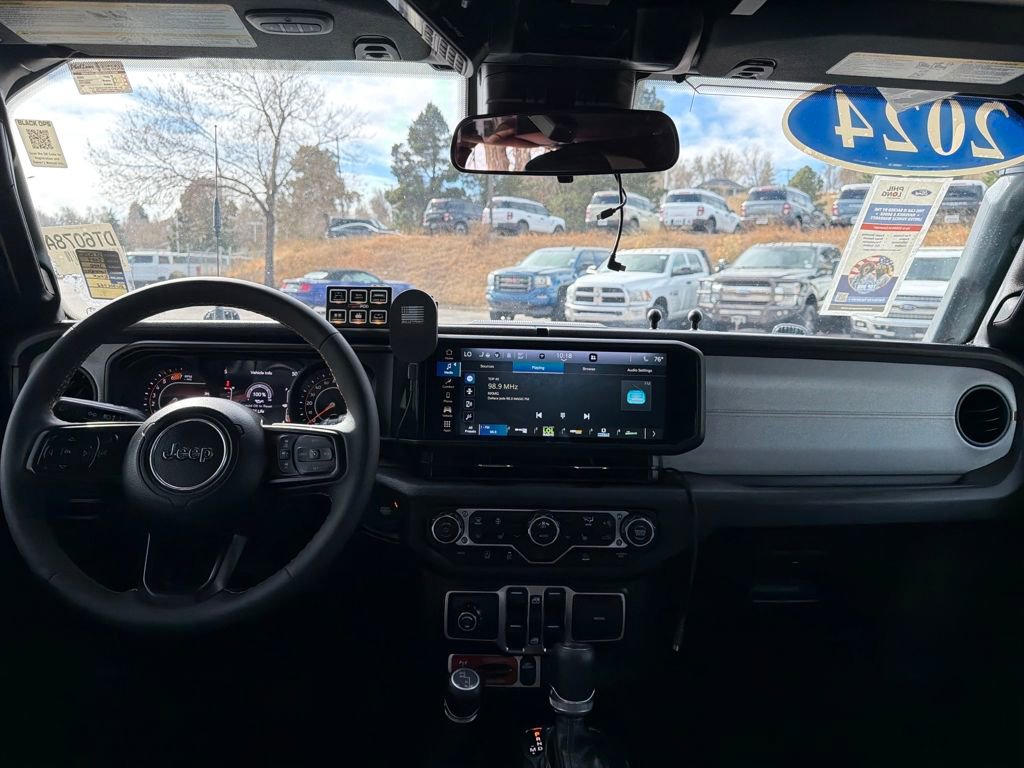 Used 2024 Jeep Wrangler Willys image 20