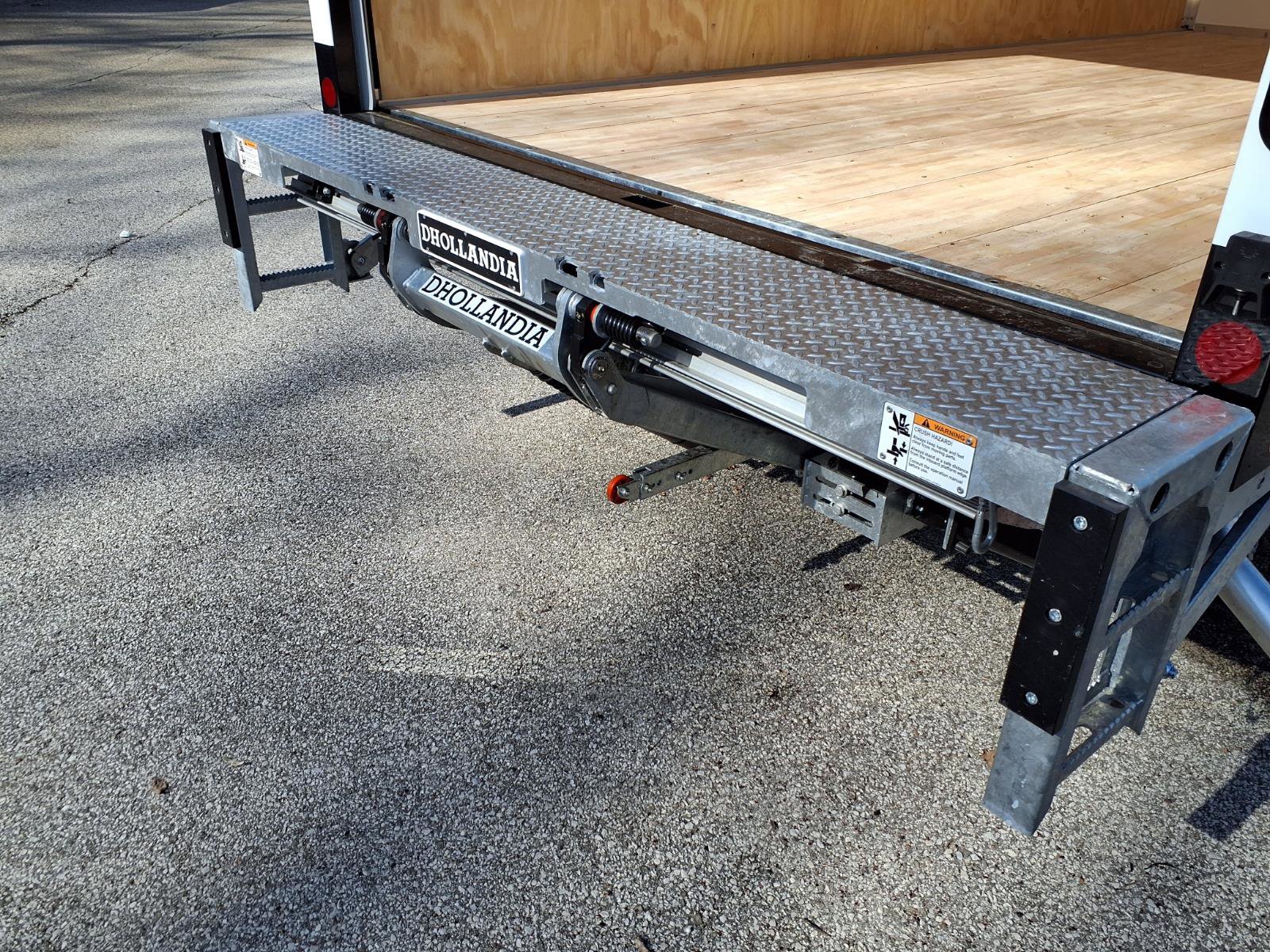 New 2026 GMC Savana 4500 w/ Power Convenience Package RWD image 3