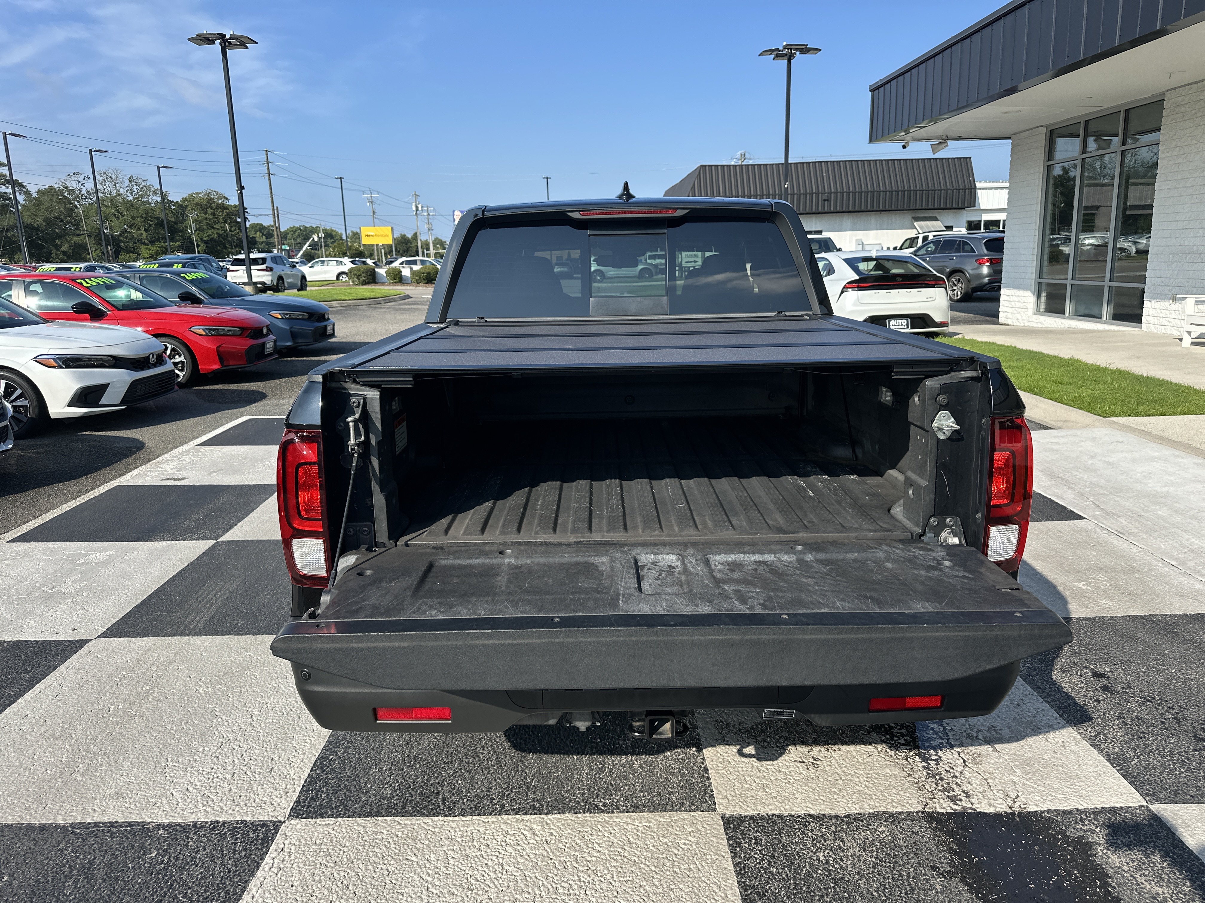 Used 2019 Honda Ridgeline Black Edition image 5