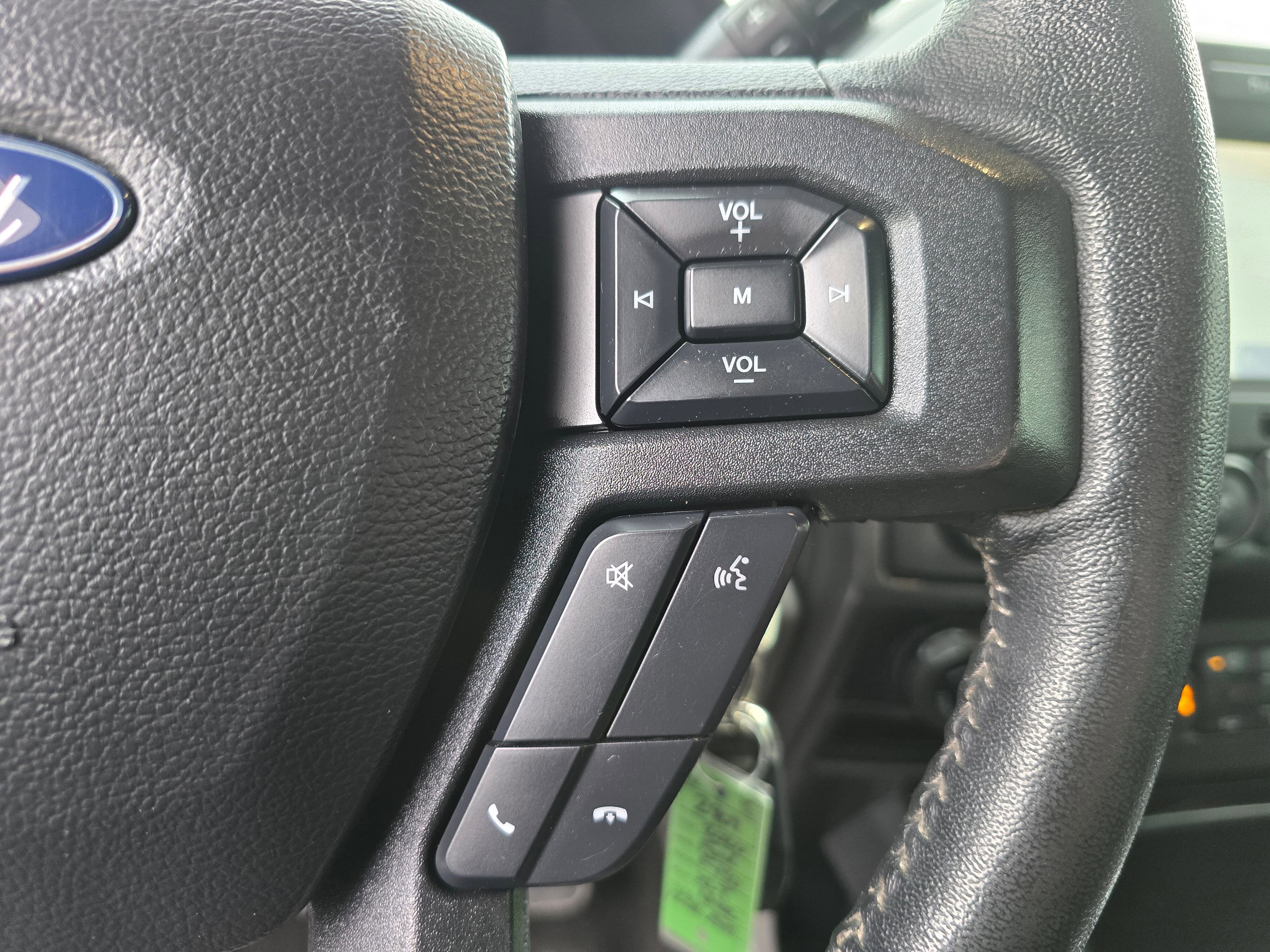 Used 2020 Ford F150 XLT w/ Equipment Group 302A Luxury AWD/4WD image 23