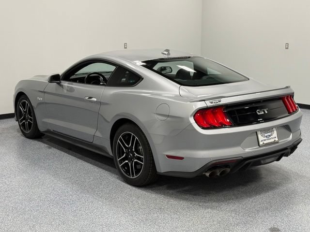 Used 2022 Ford Mustang GT Premium w/ Equipment Group 401A RWD image 7