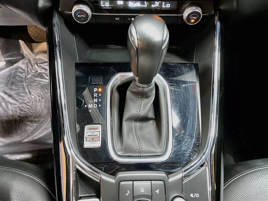 Used 2023 MAZDA CX-9 Touring AWD/4WD image 17