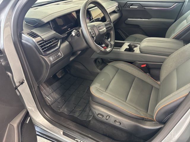 Used 2025 GMC Acadia AT4 image 16