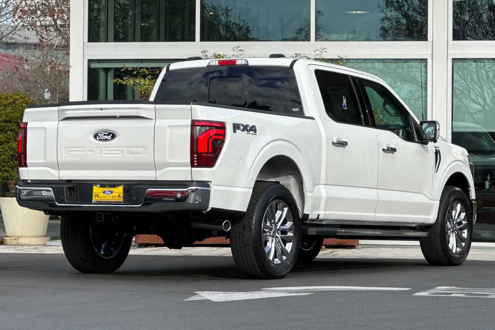 New 2026 Ford F150 Lariat w/ Equipment Group 501A Mid AWD/4WD image 11
