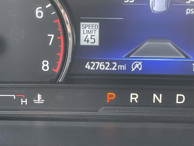 Used 2024 Ford Explorer Limited image 24