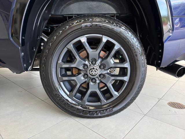 Used 2025 Toyota Tundra Platinum AWD/4WD image 30