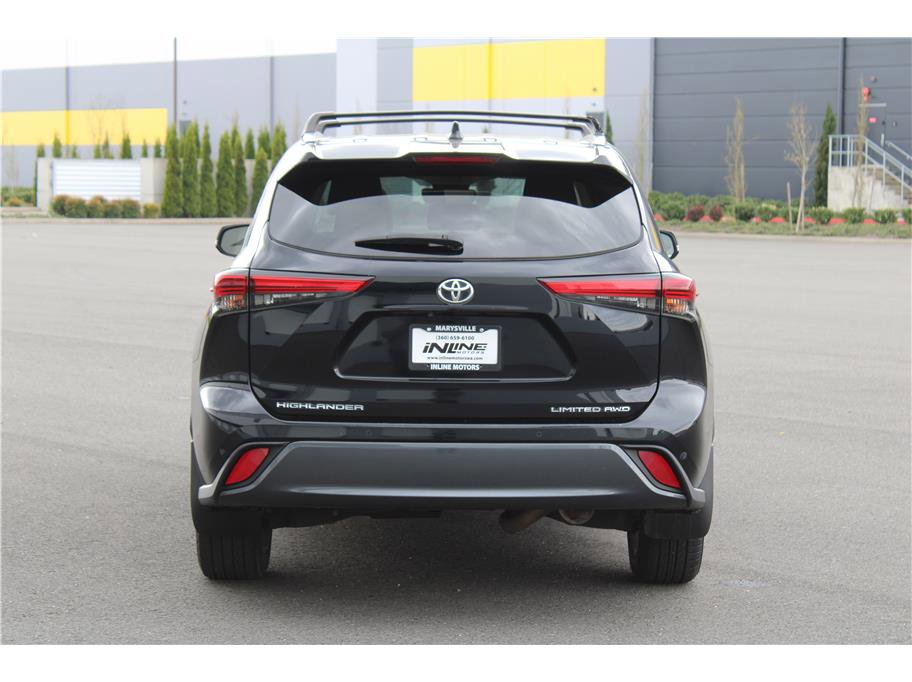 Used 2020 Toyota Highlander Limited AWD/4WD image 3