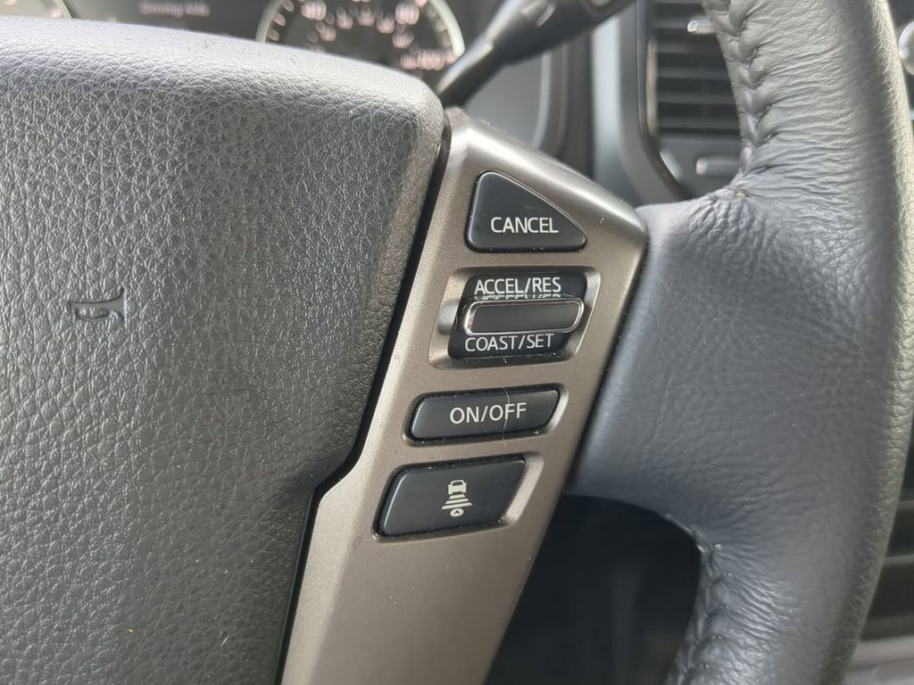 Used 2024 Nissan Titan SV w/ SV Bronze Edition Package RWD image 25