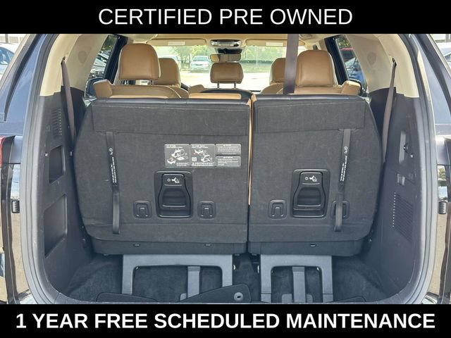 Used 2024 Kia Carnival EX FWD image 12