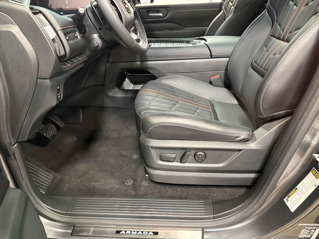Used 2026 Nissan Armada PRO-4X AWD/4WD image 55
