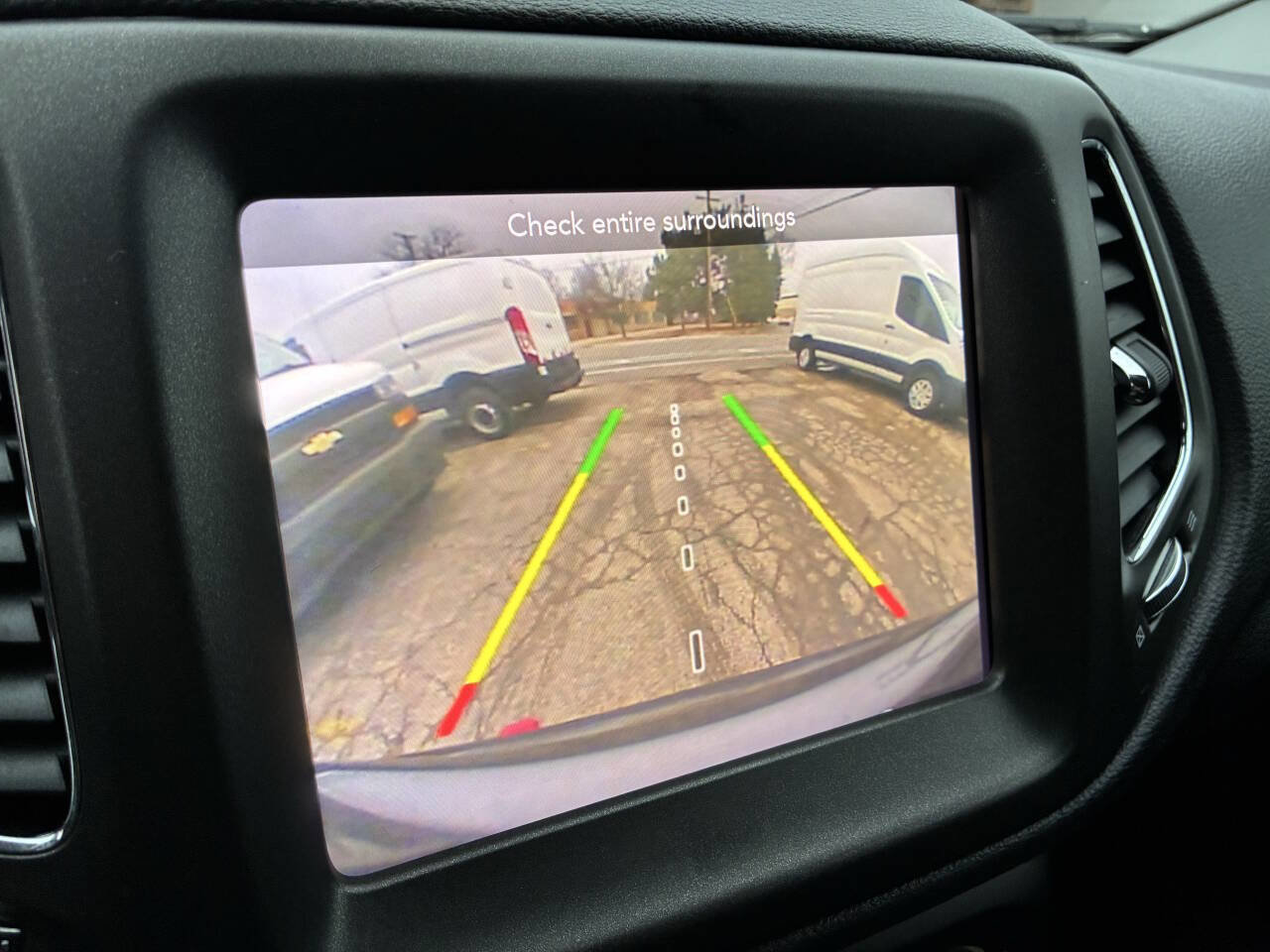 Used 2018 Jeep Compass Trailhawk image 22