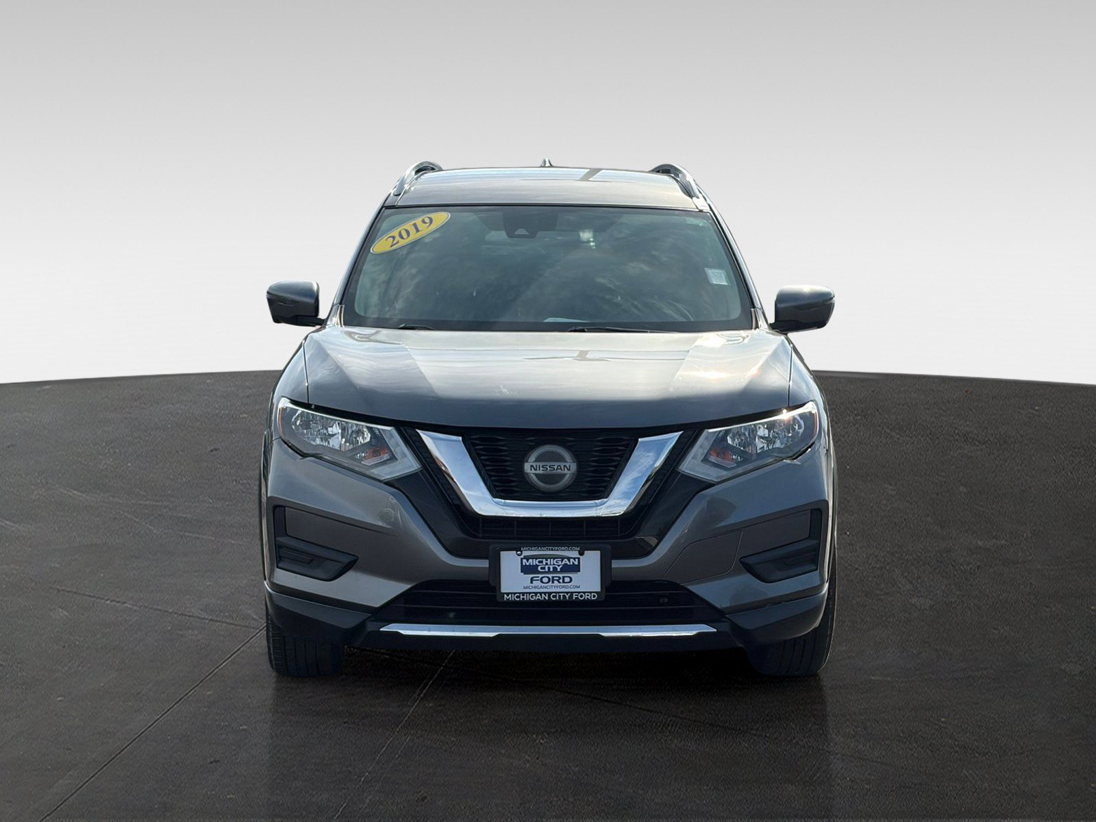 Used 2019 Nissan Rogue SV w/ Premium Package AWD/4WD image 2