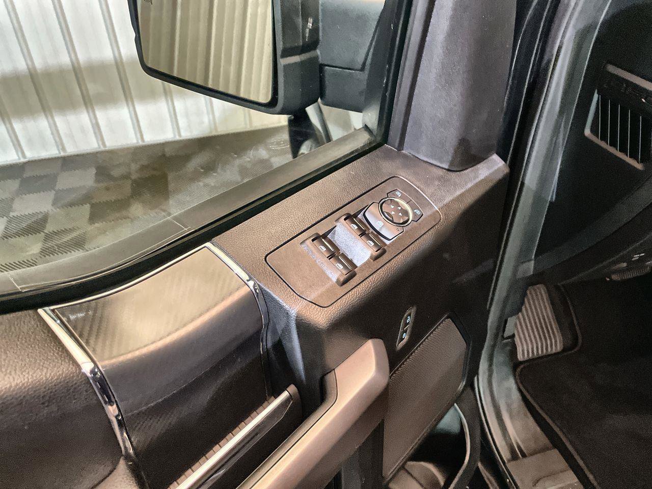 Used 2019 Ford F150 XLT w/ Equipment Group 302A Luxury image 21