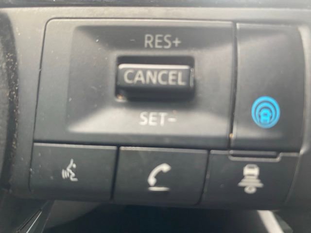 Used 2023 Nissan Rogue SV image 20