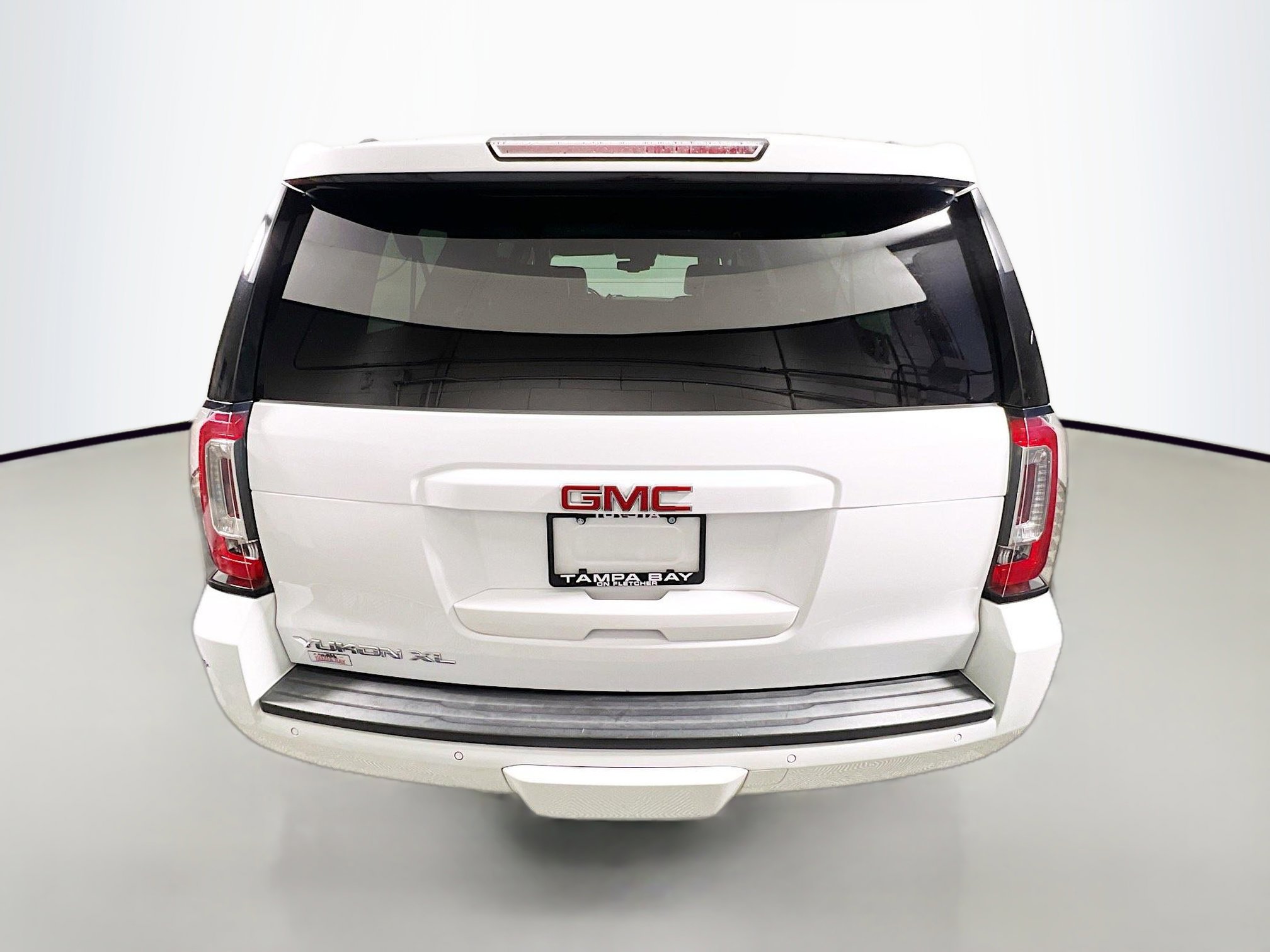 Used 2019 GMC Yukon XL SLE w/ SLE Value Package image 6