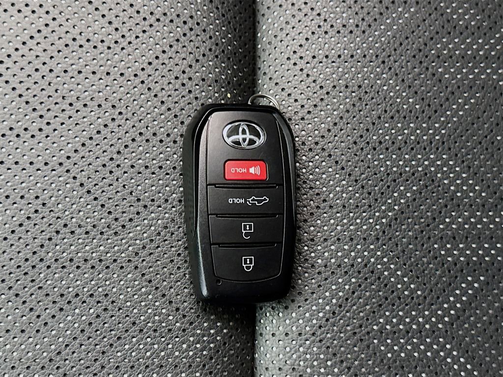 Used 2024 Toyota Tundra Limited w/ TRD Off-Road Package image 27