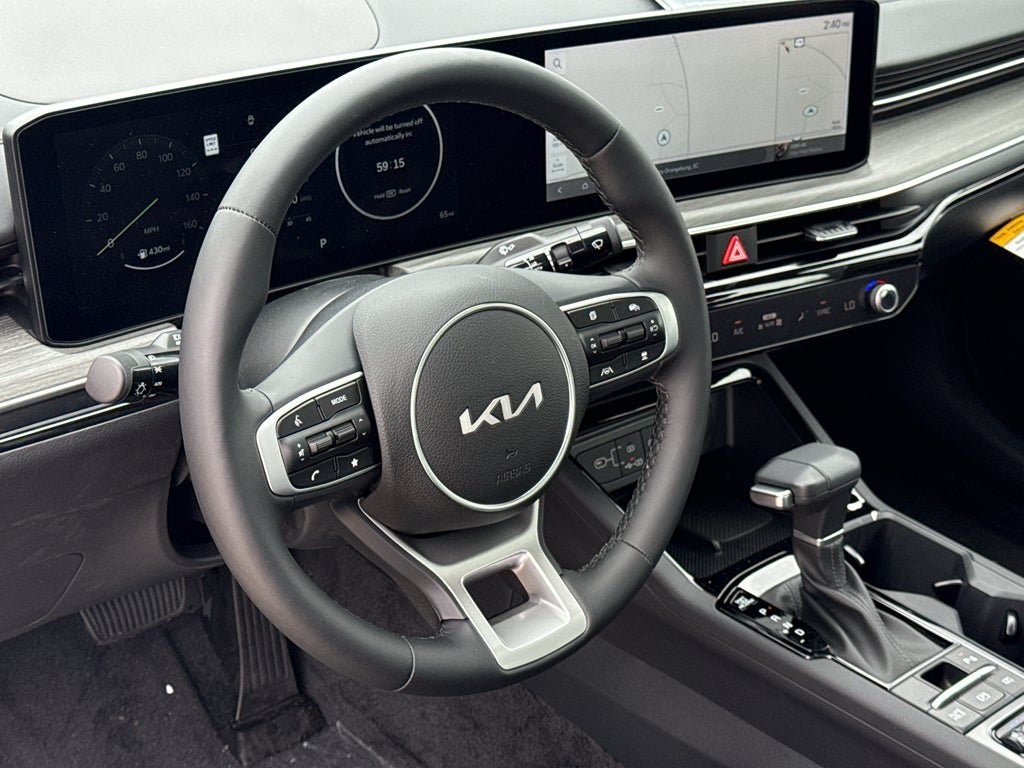 New 2025 Kia K5 EX FWD image 26